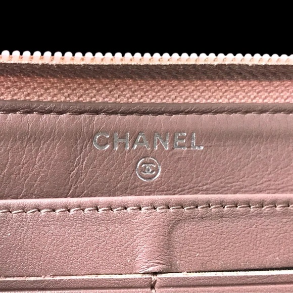 Chanel Boy Wallet - Picture 8 of 11